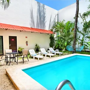 https://hotel-mariachi-by-kavia.tulum-hotels.net